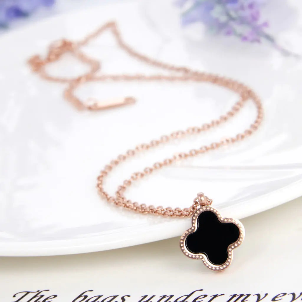 Clover Necklace