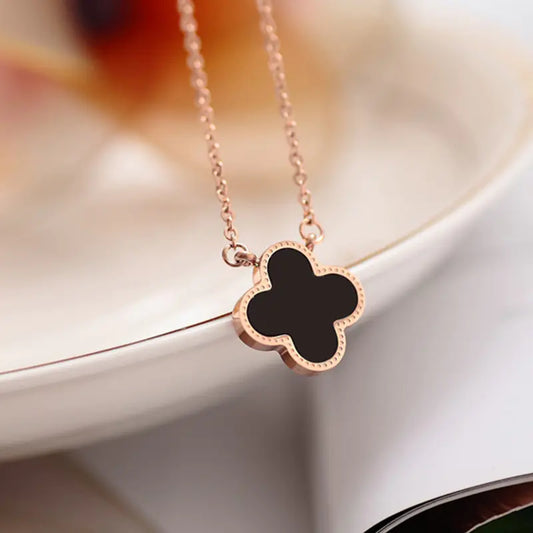 Clover Necklace