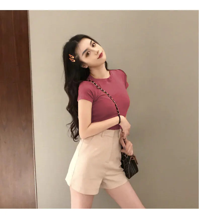 Basic T-Shirt